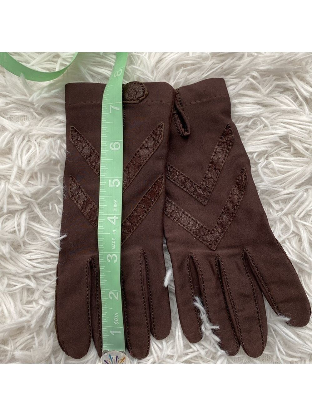 Isotoner vintage brown driving gloves - Picture 7 of 8